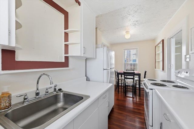 2223 E Sharp Ave, Spokane, WA 99202