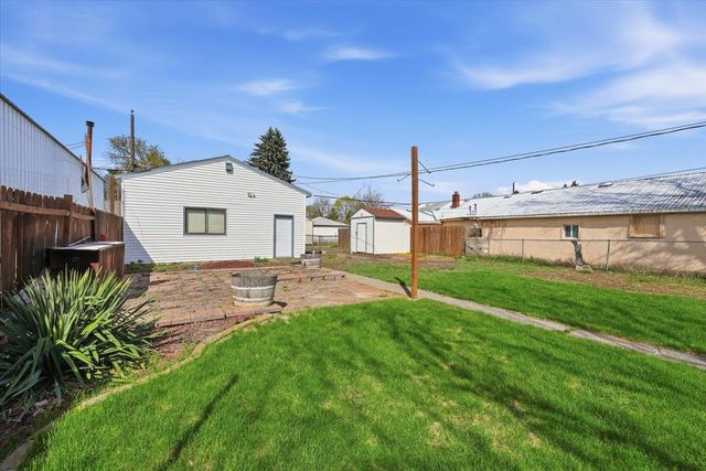 2223 E Sharp Ave, Spokane, WA 99202