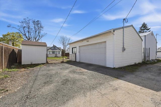 2223 E Sharp Ave, Spokane, WA 99202