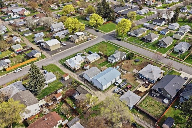 2223 E Sharp Ave, Spokane, WA 99202