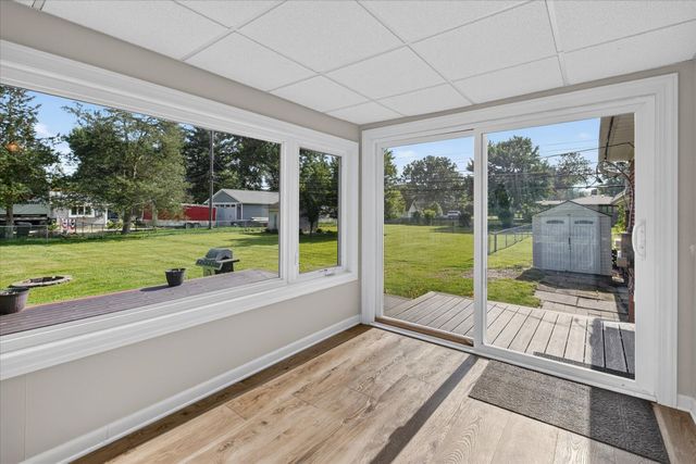 31350 Wentworth Street, Livonia, MI 48154