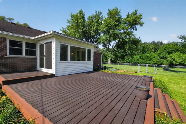 31350 Wentworth Street, Livonia, MI 48154