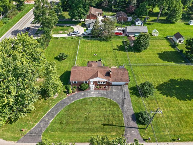 31350 Wentworth Street, Livonia, MI 48154