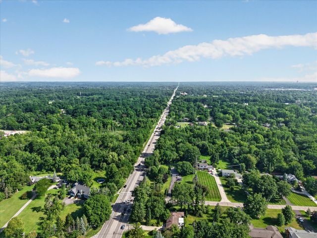31350 Wentworth Street, Livonia, MI 48154