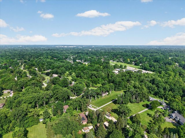 31350 Wentworth Street, Livonia, MI 48154