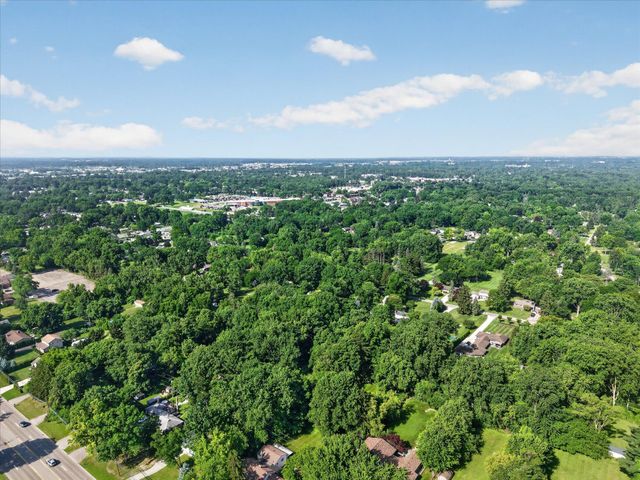 31350 Wentworth Street, Livonia, MI 48154