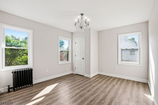181 W Stearns St, Rahway City, NJ 07065