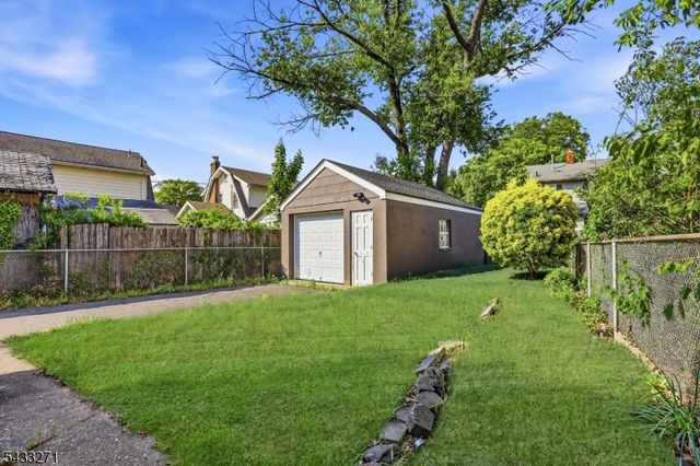 181 W Stearns St, Rahway City, NJ 07065