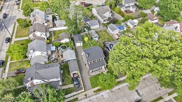 181 W Stearns St, Rahway City, NJ 07065