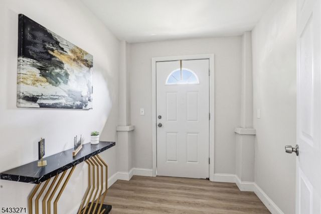 181 W Stearns St, Rahway City, NJ 07065