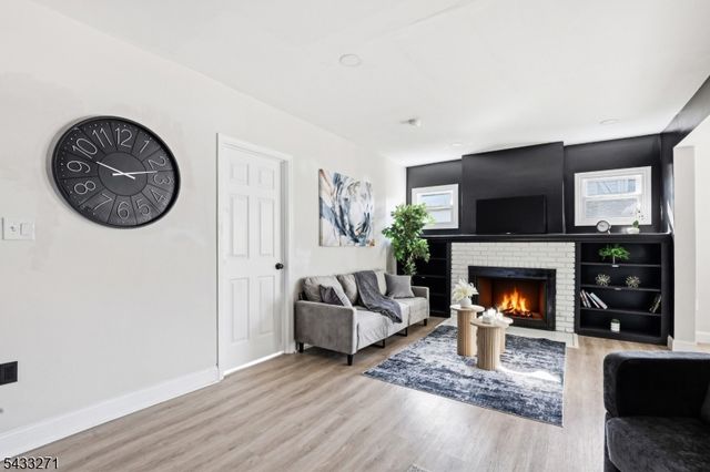 181 W Stearns St, Rahway City, NJ 07065