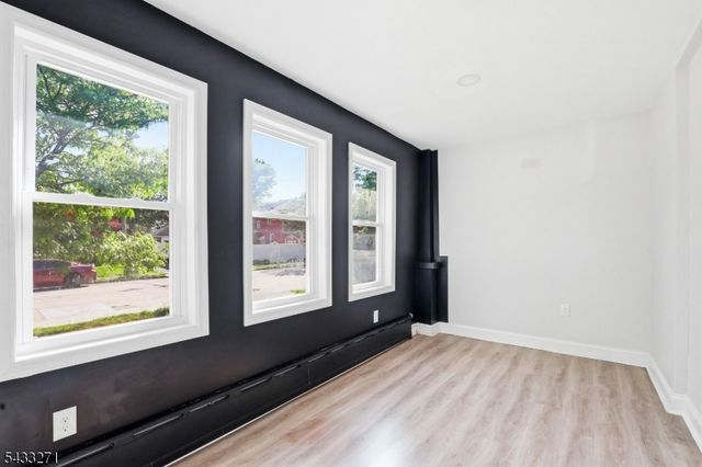 181 W Stearns St, Rahway City, NJ 07065