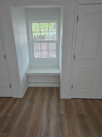 2231 CLARKSVILLE Street, Paris, TX 75460