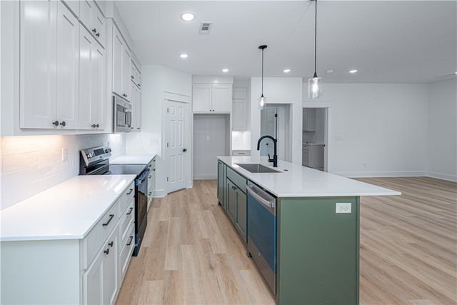 25 Hartlepool Drive, Bella Vista, AR 72715