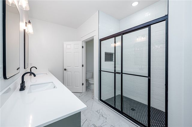 25 Hartlepool Drive, Bella Vista, AR 72715