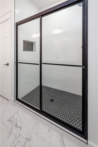 25 Hartlepool Drive, Bella Vista, AR 72715