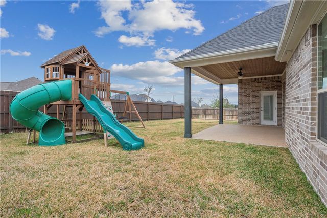 2700 Portland Avenue, College Station, TX 77845