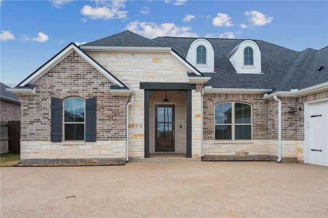 2700 Portland Avenue, College Station, TX 77845