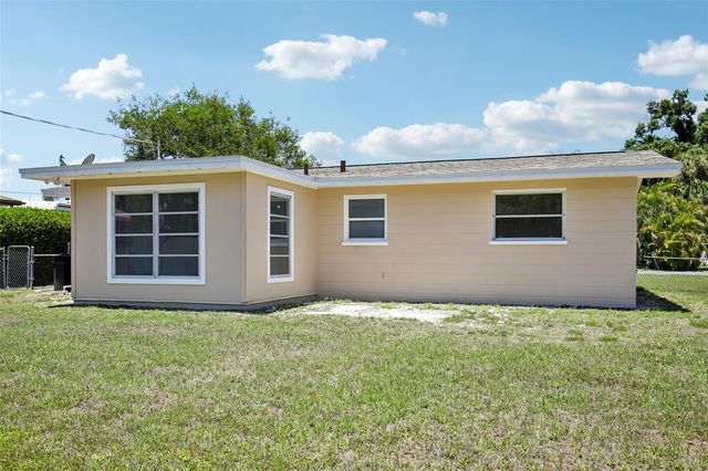 681 PALMETTO DRIVE, Venice, FL 34293