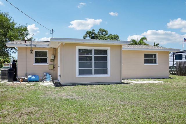 681 PALMETTO DRIVE, Venice, FL 34293