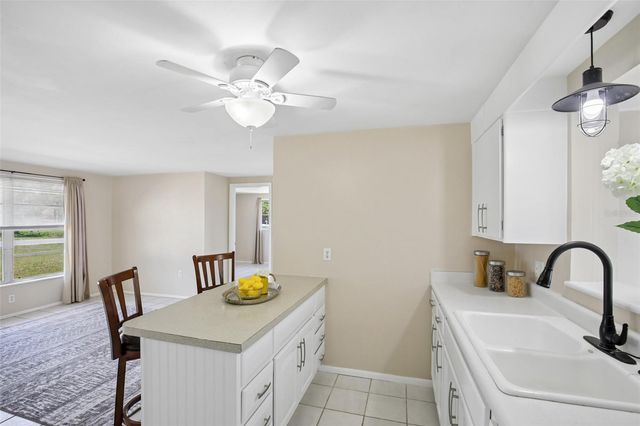 681 PALMETTO DRIVE, Venice, FL 34293