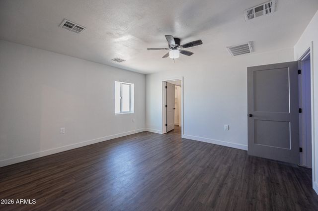 2802 N 36TH Street 1, Phoenix, AZ 85008