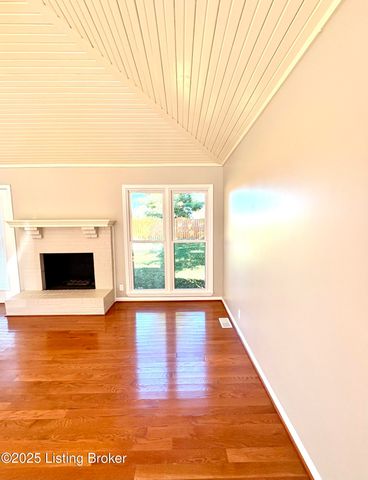 1517 Medical Ave, Shelbyville, KY 40065