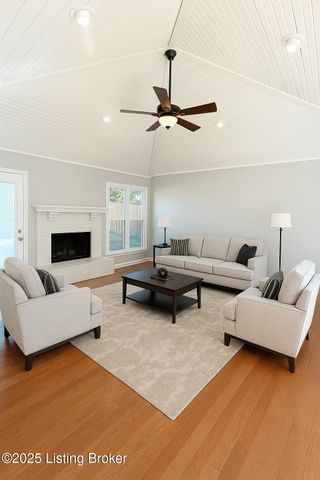 1517 Medical Ave, Shelbyville, KY 40065