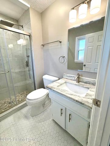 1517 Medical Ave, Shelbyville, KY 40065