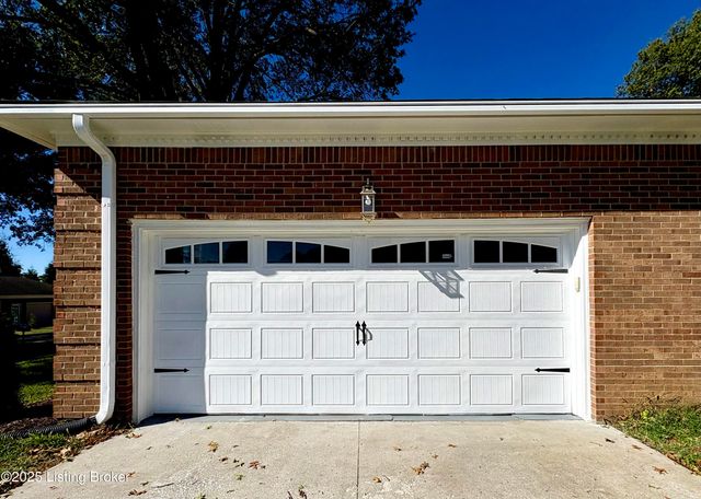 1517 Medical Ave, Shelbyville, KY 40065