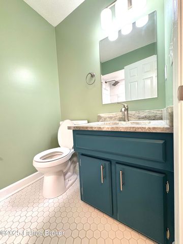 1517 Medical Ave, Shelbyville, KY 40065