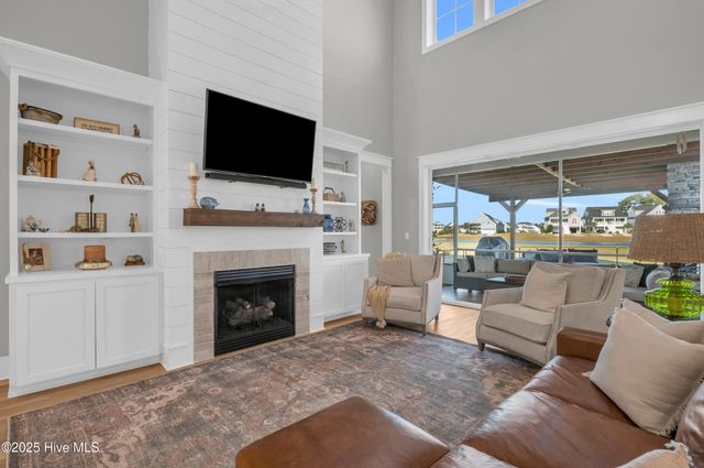 331 Spicer Lake Drive, Holly Ridge, NC 28445