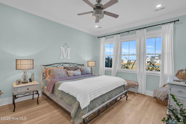 331 Spicer Lake Drive, Holly Ridge, NC 28445