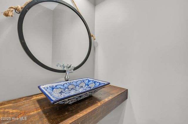 331 Spicer Lake Drive, Holly Ridge, NC 28445