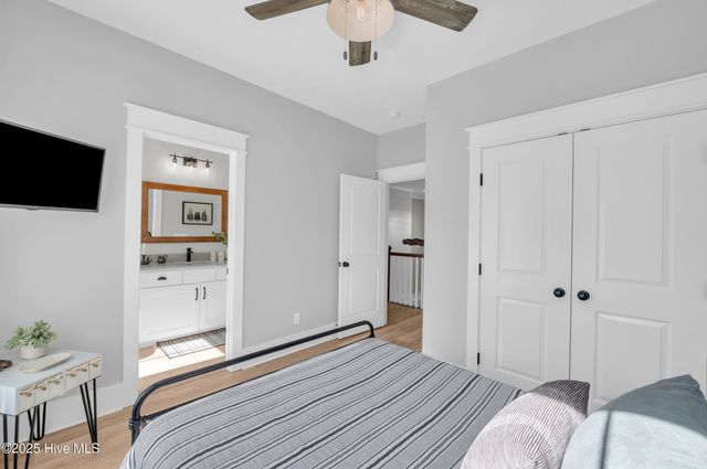 331 Spicer Lake Drive, Holly Ridge, NC 28445