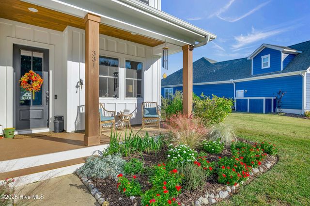 331 Spicer Lake Drive, Holly Ridge, NC 28445