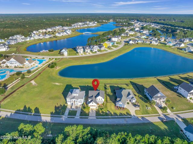 331 Spicer Lake Drive, Holly Ridge, NC 28445