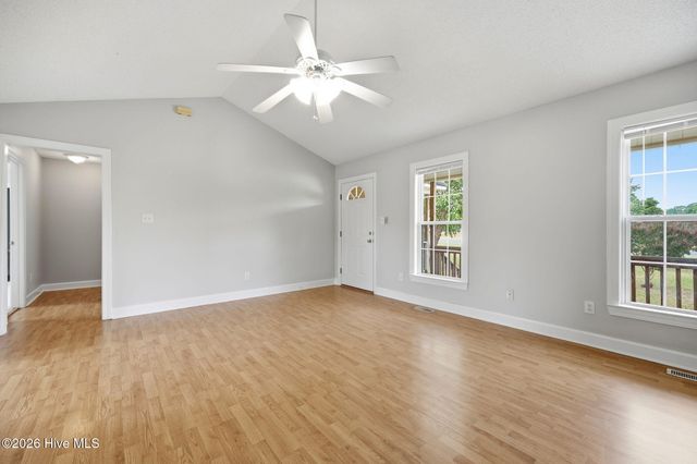 551 Eagles Nest Road, Grimesland, NC 27837