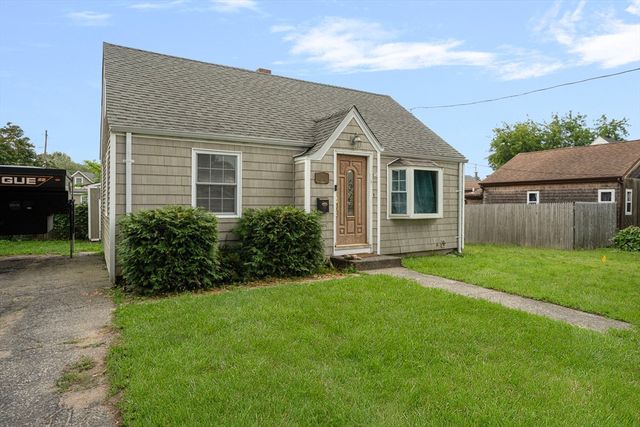 10 Sidney Ave, Swansea, MA 02777