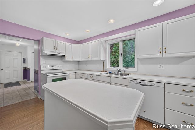 6827 Tranquil Trail, Whitehall, MI 49461