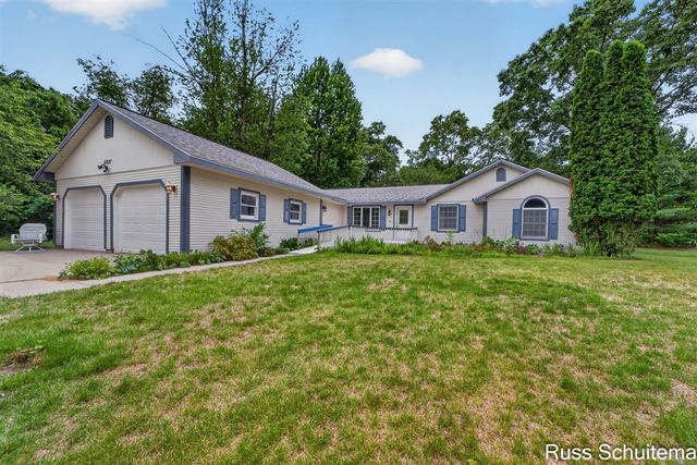 6827 Tranquil Trail, Whitehall, MI 49461