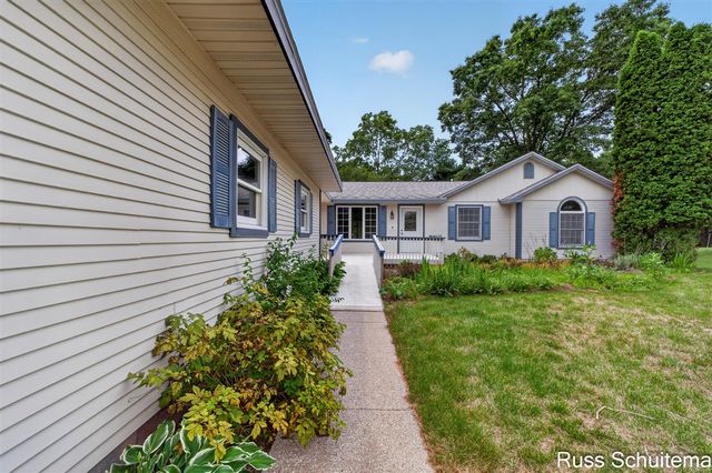 6827 Tranquil Trail, Whitehall, MI 49461