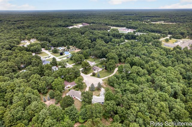 6827 Tranquil Trail, Whitehall, MI 49461