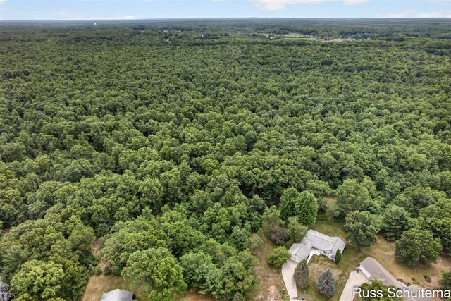 6827 Tranquil Trail, Whitehall, MI 49461