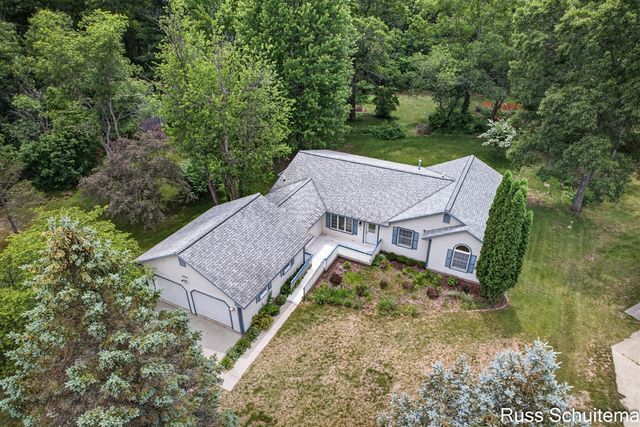 6827 Tranquil Trail, Whitehall, MI 49461