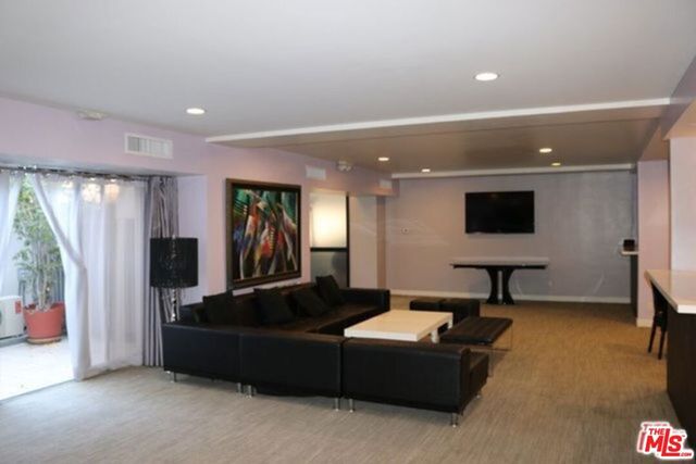 1155 N La Cienega Boulevard PH 3, West Hollywood, CA 90069