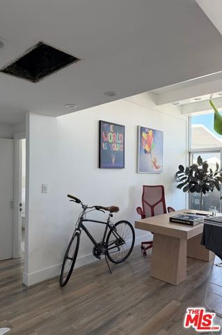 1155 N La Cienega Boulevard PH 3, West Hollywood, CA 90069