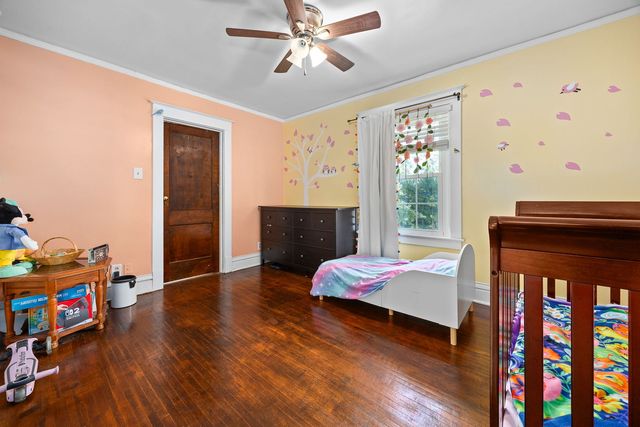 356 N William Street, Joliet, IL 60435