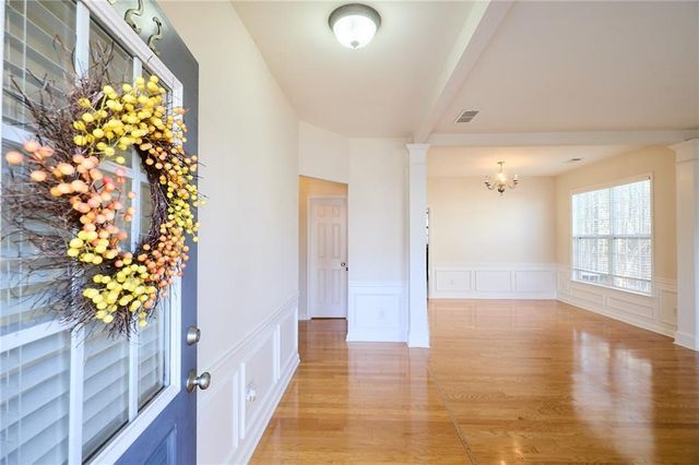 1622 Hemburg NW Trace, Kennesaw, GA 30144