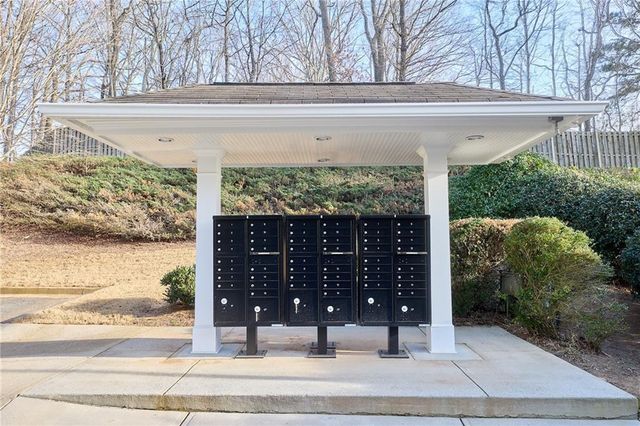 1622 Hemburg NW Trace, Kennesaw, GA 30144